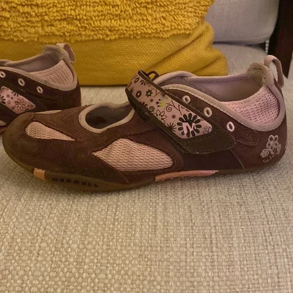 Merrell Brown Suede and Blush Pink Floral Velcro Aqua Lined Girls Size 1 - Picture 3 of 14